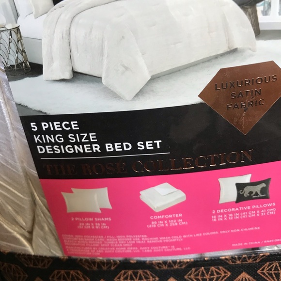 Juicy Couture The Rose Collection 5-Piece King Size Designer Bed Set - Picture 5 of 9